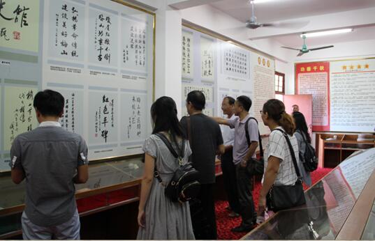 琼崖红旗不倒 梅山功垂千秋 ——支部举行参观梅山革命纪念馆党日活动