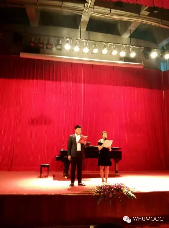 bb贝博艾弗森官方网站混合式教学改革评估研究会侧记——转发武汉大学马院陈训威教授侧记