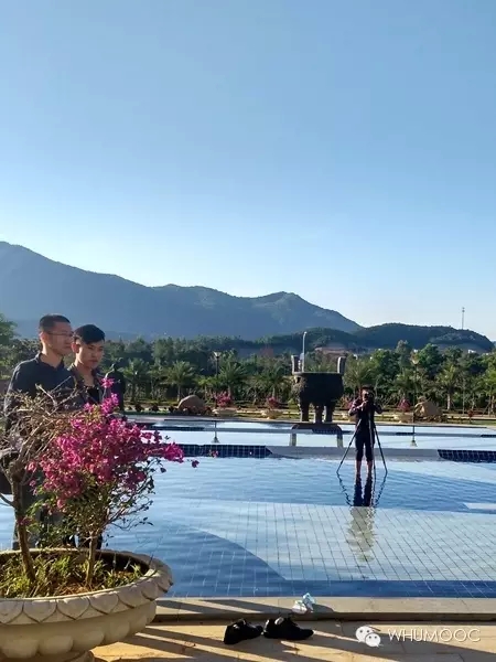 bb贝博艾弗森官方网站混合式教学改革评估研究会侧记——转发武汉大学马院陈训威教授侧记